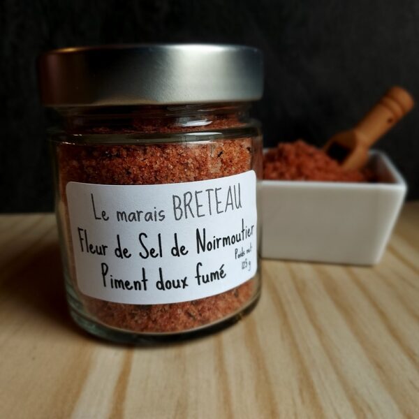 Le Marais Breteau - Production et vente de sel de Noirmoutier en Vendée 85 - Fleur de Sel de Noirmoutier piment doux fumé - pot en verre de 125g